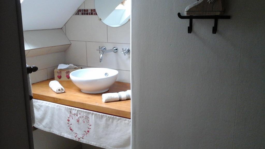 La Freneraie Hotel Paulhac  Szoba fotó